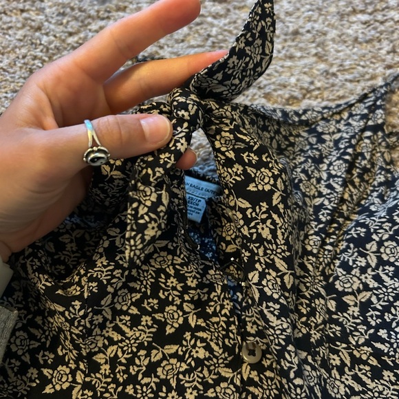 American eagle fit and flare black floral button down dress - Picture 2 of 7